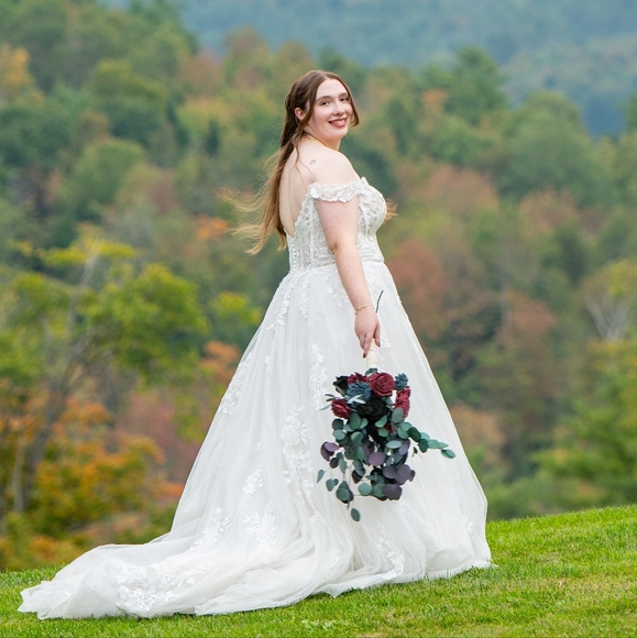 Harlem by Maggie Sottero Wedding Dress - Picture 14 of 16